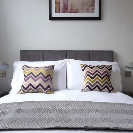 Cotels At 7Zero1 Serviced Apartments - Modern Apartments, Superfast Broadband, Free Parking, Centrally Located Milton Keynes Exterior foto